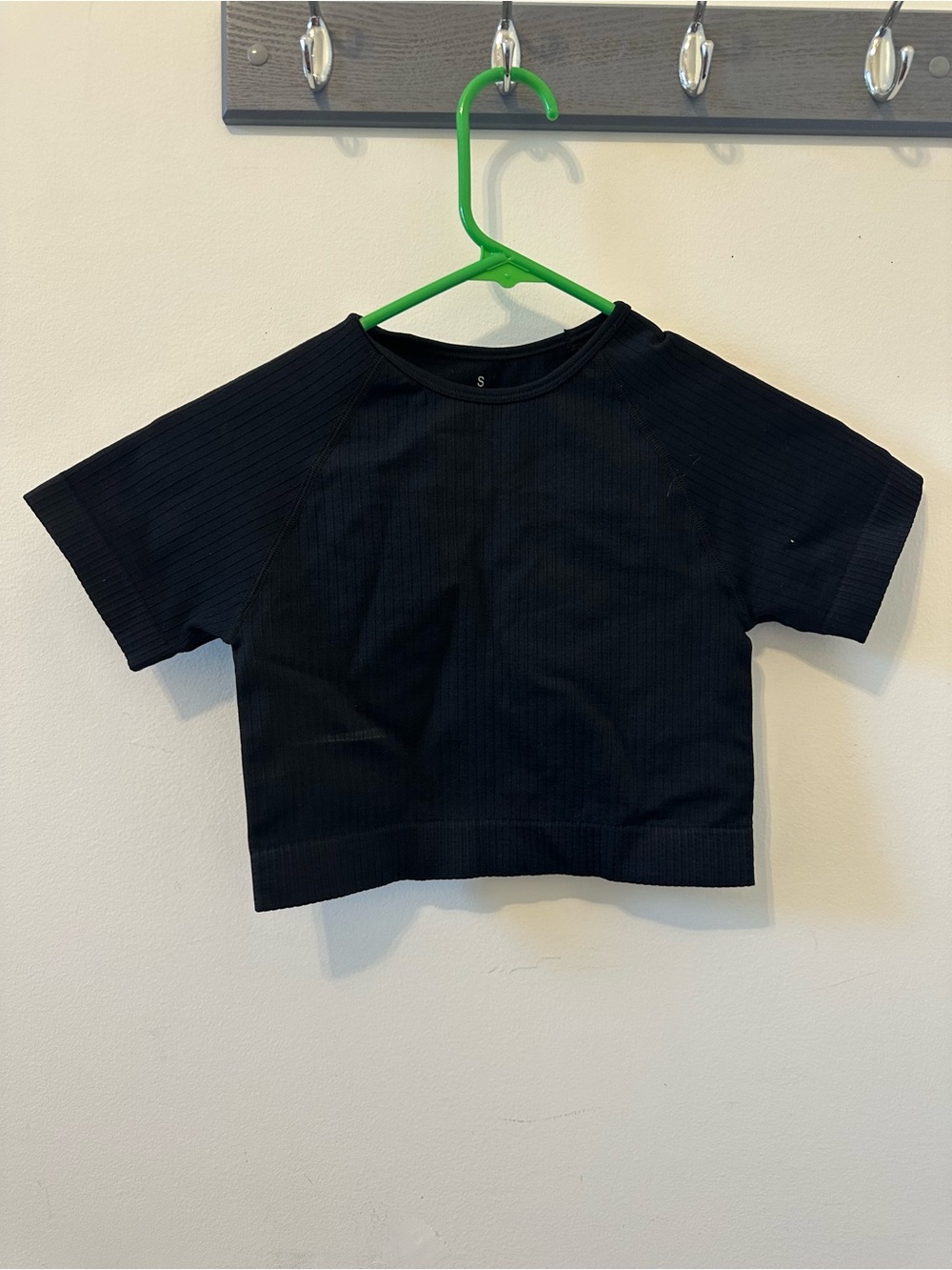 Black Ribbed Short Sleeve Top